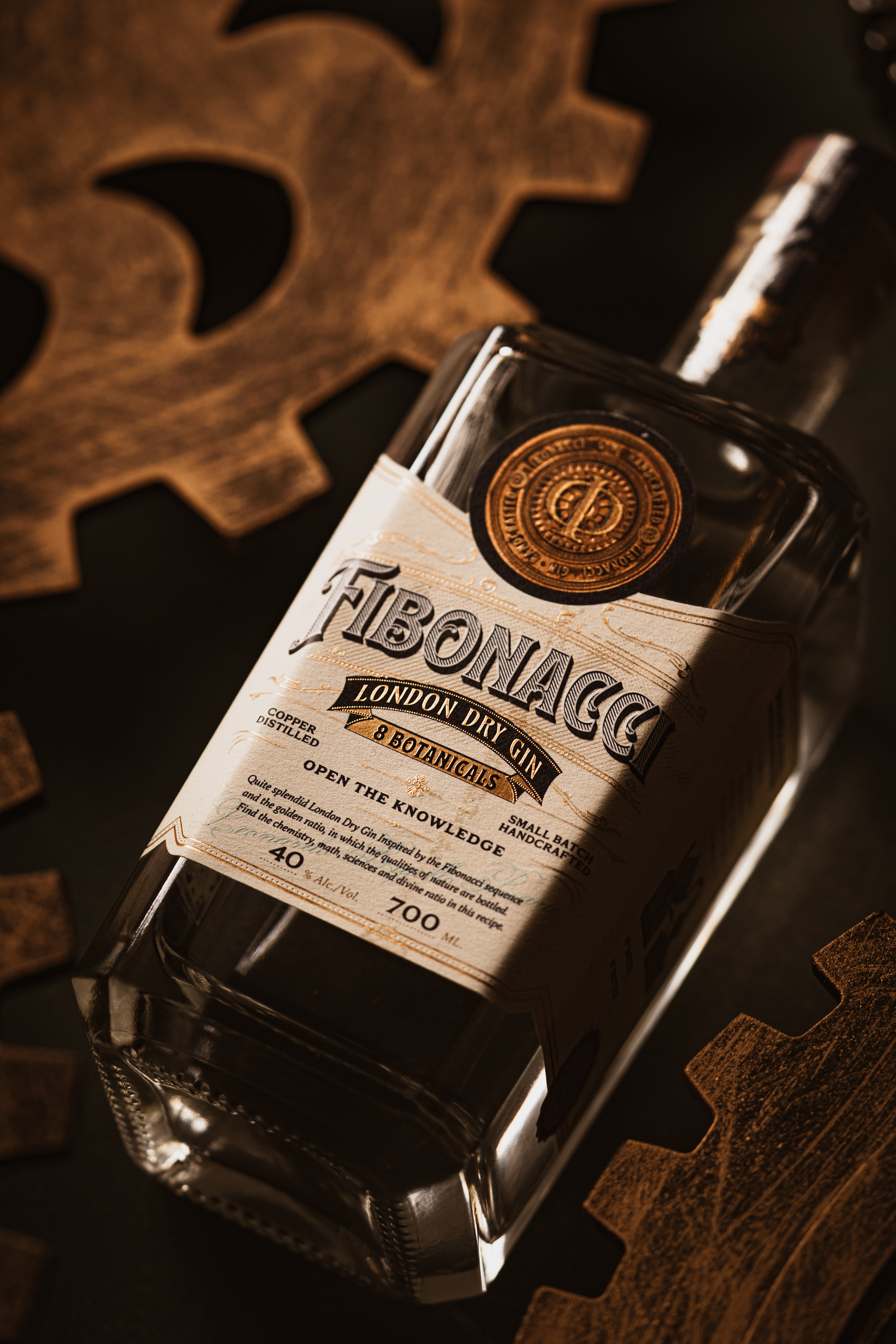 Sello dorado Fibonacci Gin